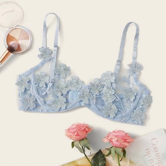 SHEIN Other - NWOT 🎀 SHEIN 🎀 Floral bra